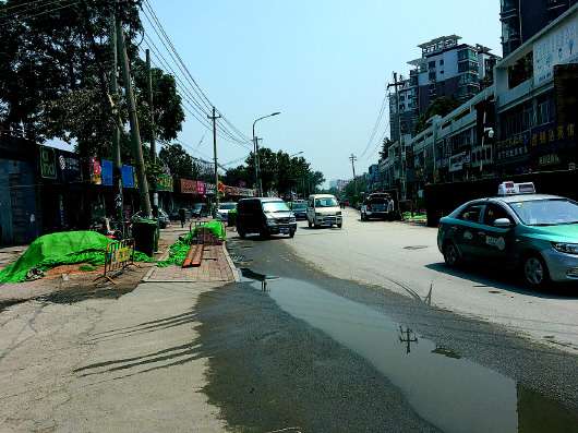 腊山北路南段卡脖路