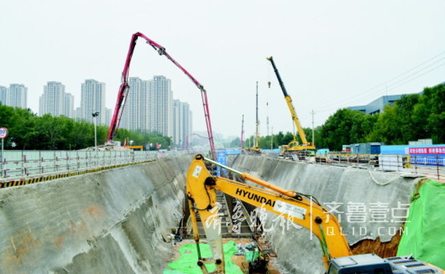 凤岐路通车